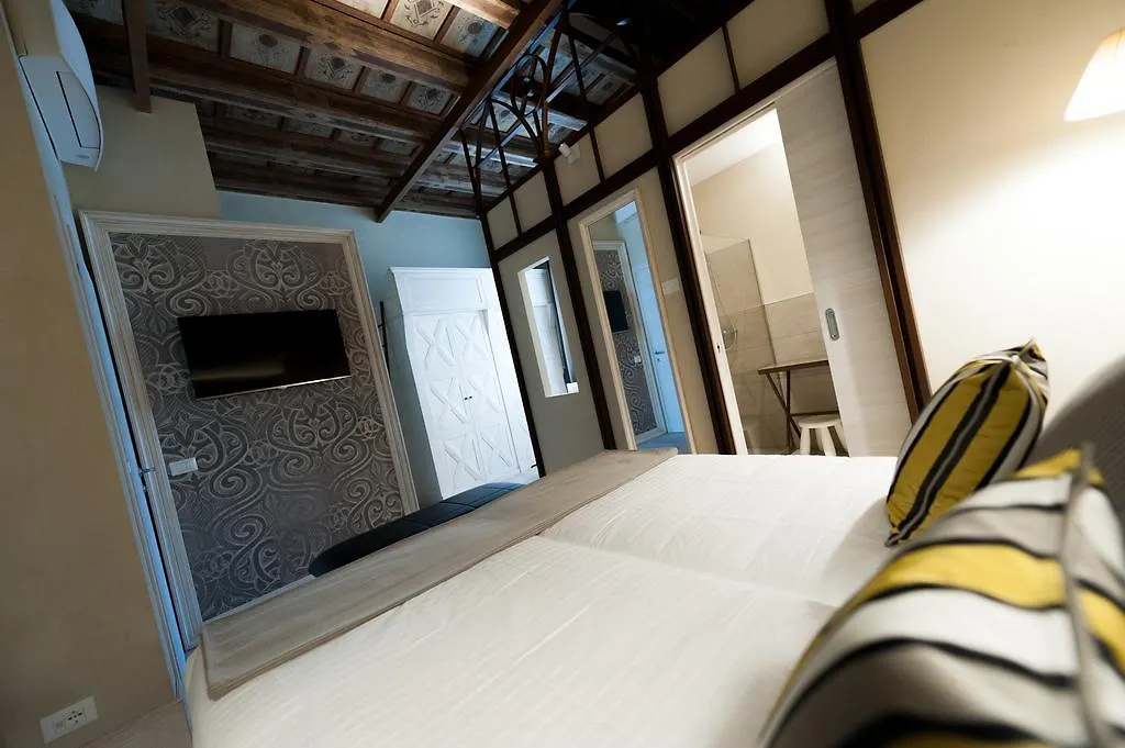 Residenza Bonifacio - Adults Only Hotel Verona Guest house